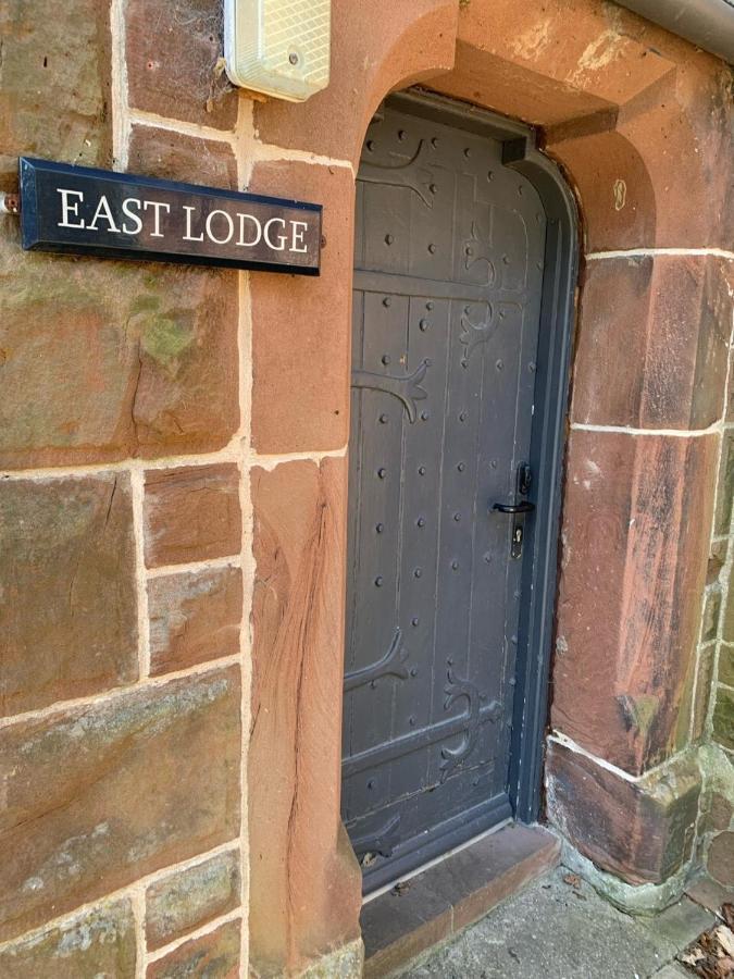 Thornton Manor - Holiday Cottages And Apartments Heswall Eksteriør bilde