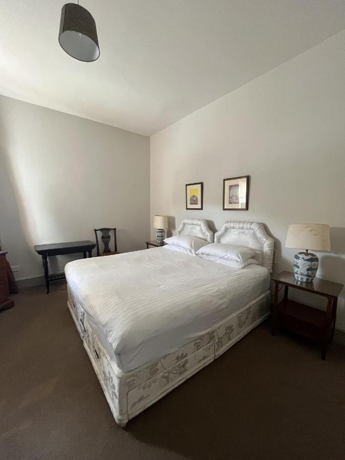Thornton Manor - Holiday Cottages And Apartments Heswall Eksteriør bilde