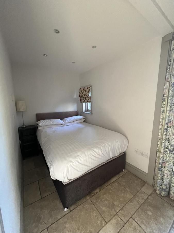 Thornton Manor - Holiday Cottages And Apartments Heswall Eksteriør bilde