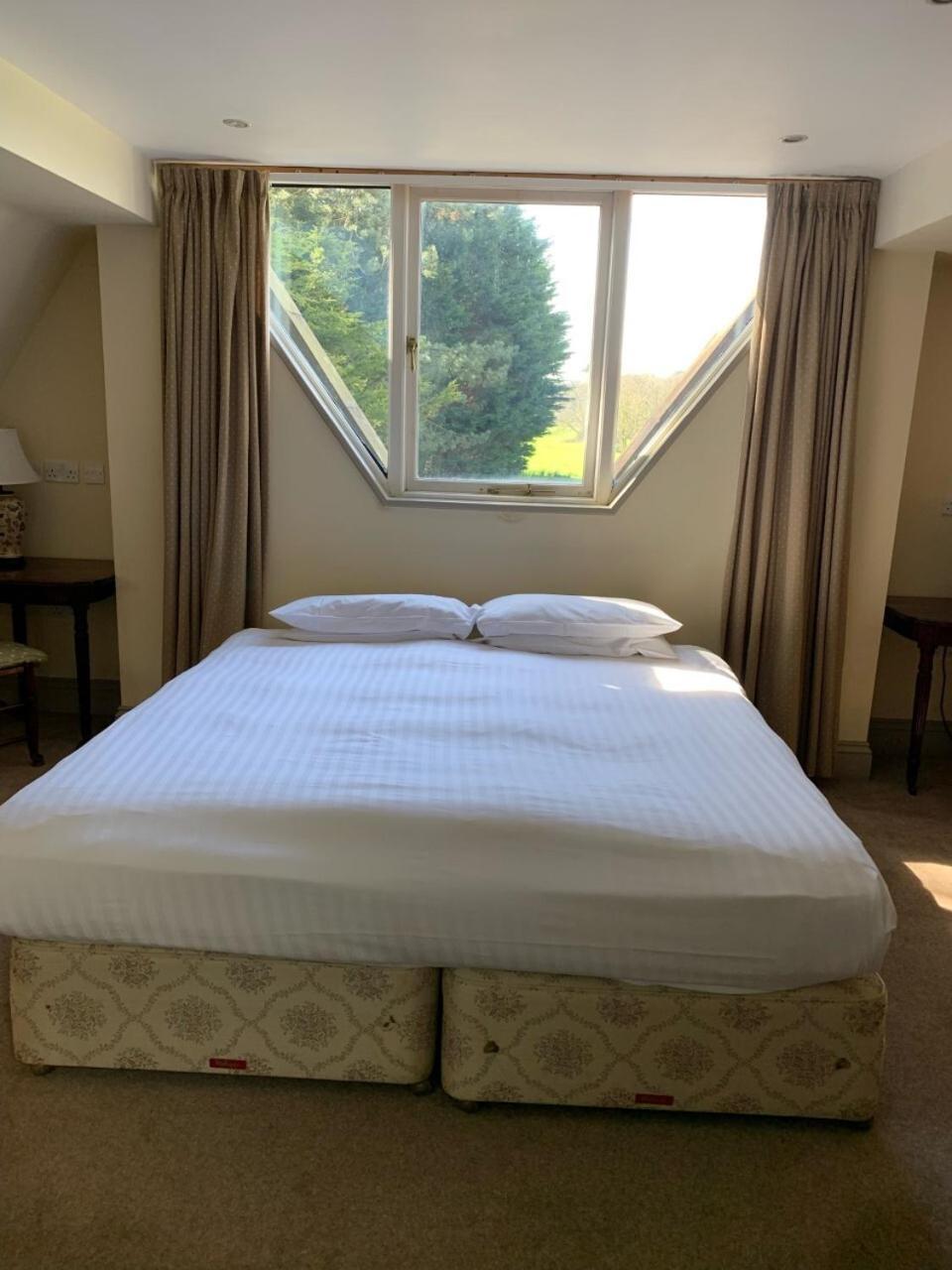 Thornton Manor - Holiday Cottages And Apartments Heswall Eksteriør bilde