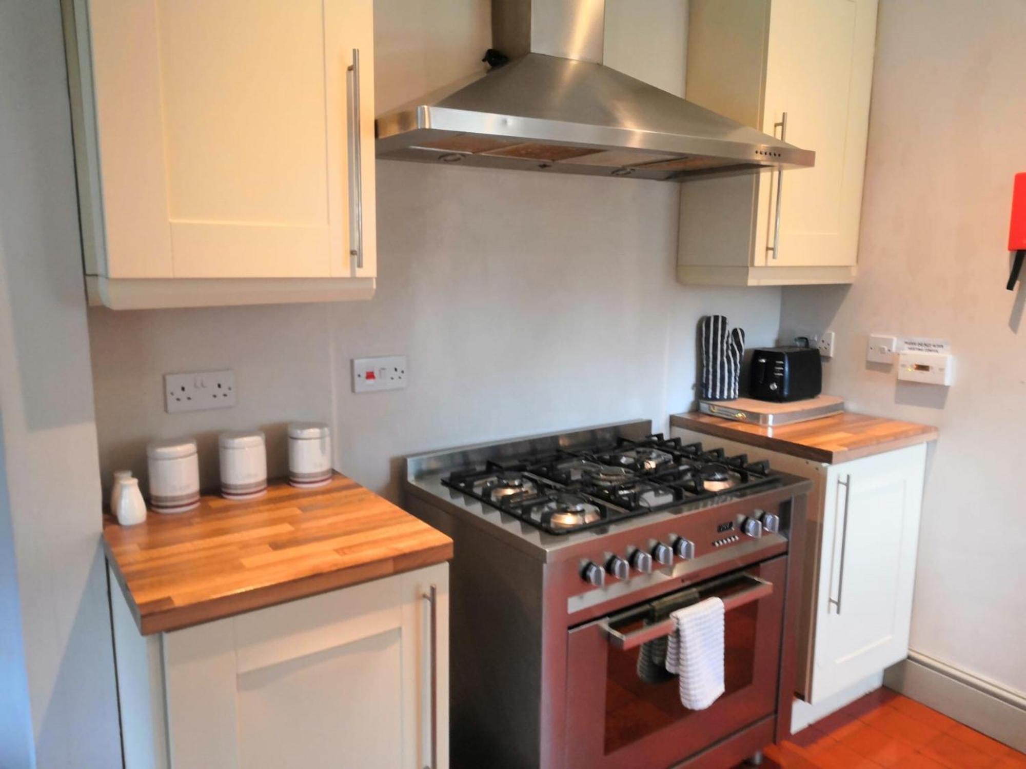 Thornton Manor - Holiday Cottages And Apartments Heswall Rom bilde