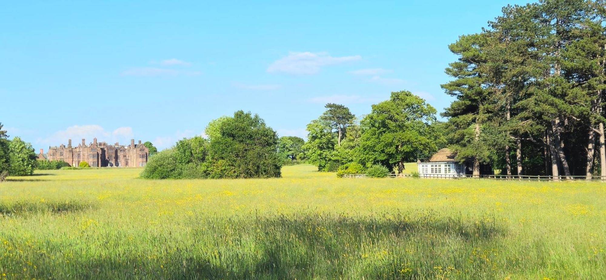 Thornton Manor - Holiday Cottages And Apartments Heswall Eksteriør bilde